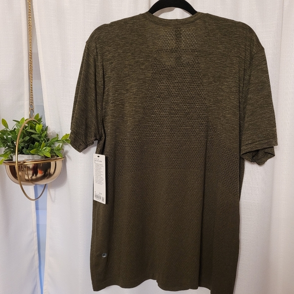 Men's Lululemon Metal Vent Short Sleeve - Picture 3 of 3